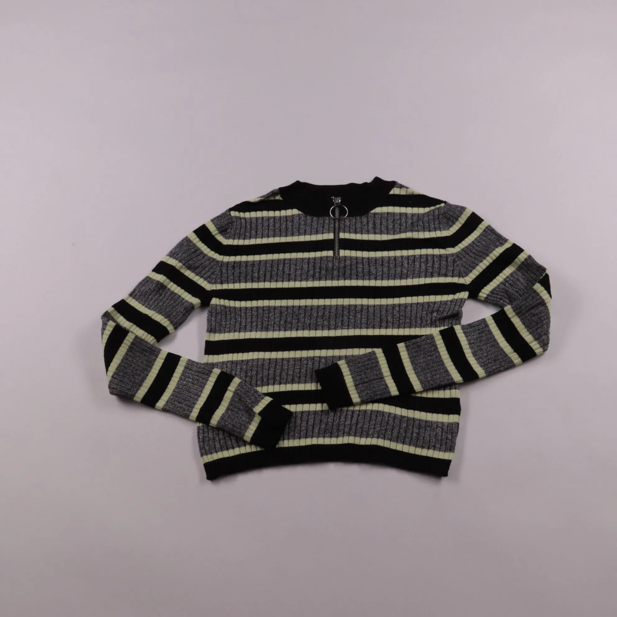 свитер H&M